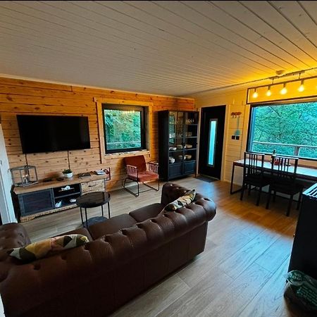 Gites Douillets : Chalet Sur Pilotis Houyet Kültér fotó